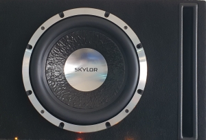 SKYLOR SW-SQ1202 в коробе SKYLOR SW-SQ1202 в коробе